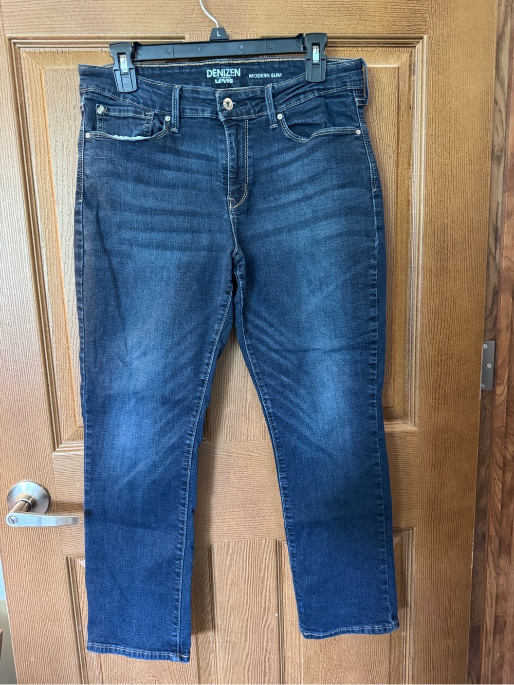 Levi's Denizen Modern Straight Leg Women's Dark Blue Jeans in Size 10S